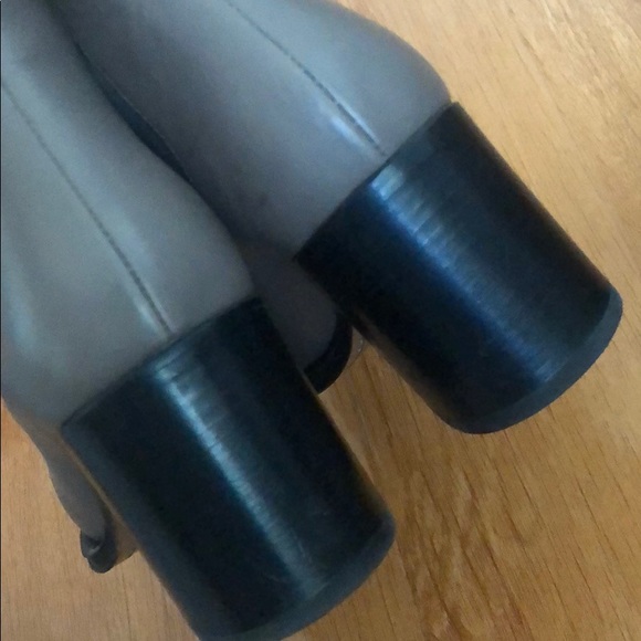 Chanel booties - Picture 4 of 5